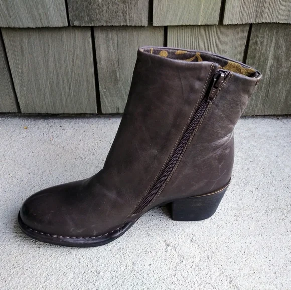 Fly London Ground Brown Lupe Leather Boots - Picture 6 of 9